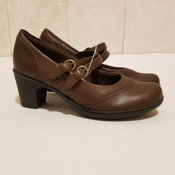Earth Origins Shoes - Earth Origins by Earth Brown Leather Heels 🆕️